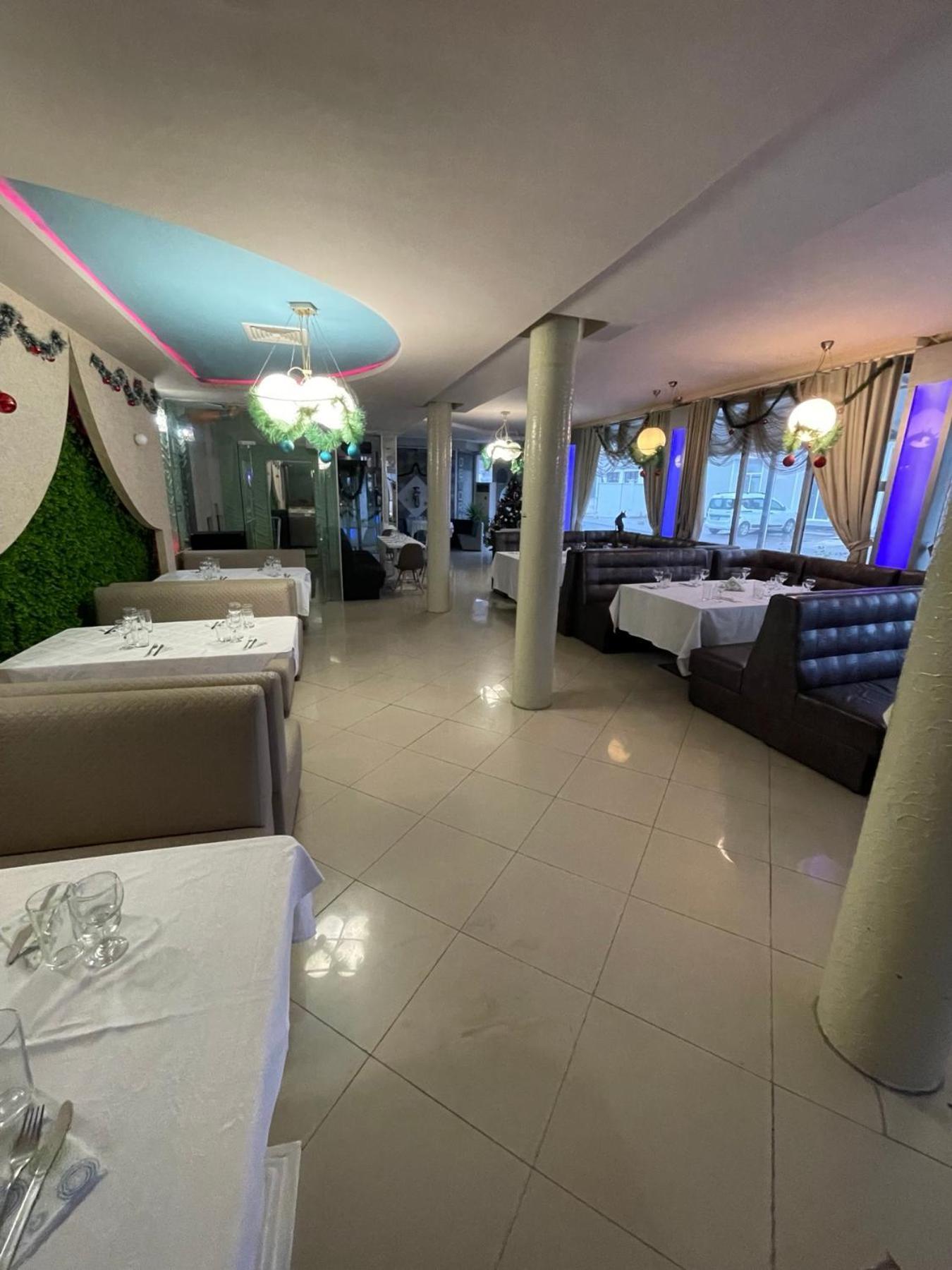 Complex Diva& Bar & Restaurant Apartment *