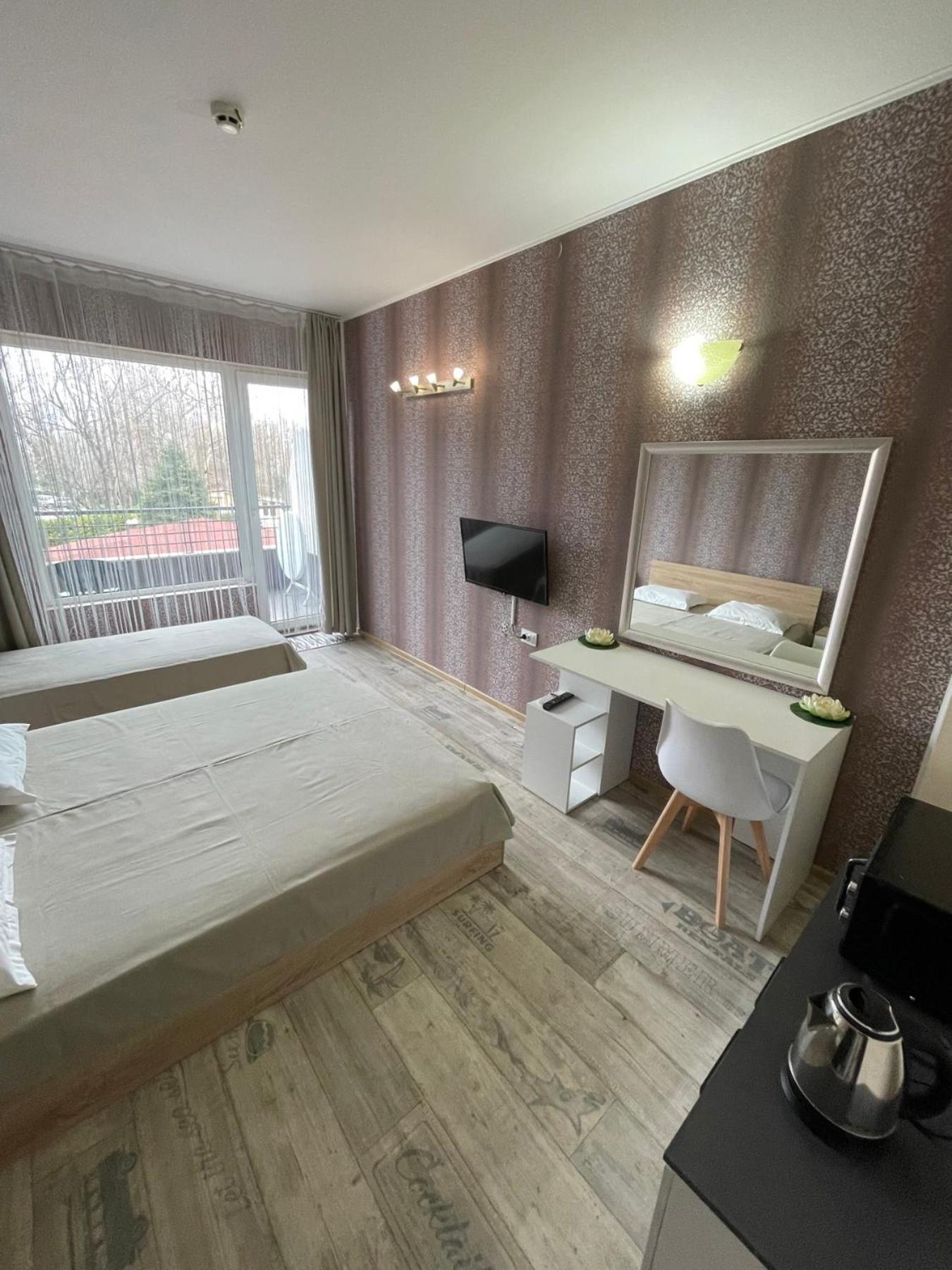Complex Diva& Bar & Restaurant Apartment *